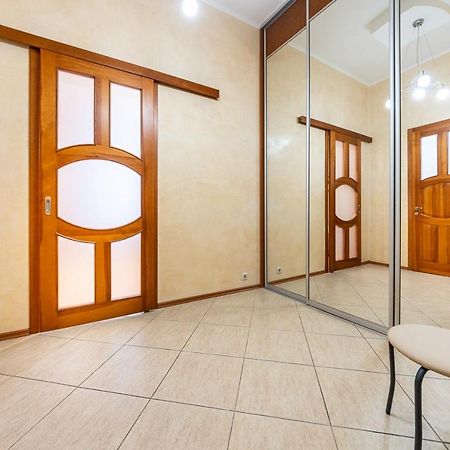 Apartments On Besarabka Київ Екстер'єр фото