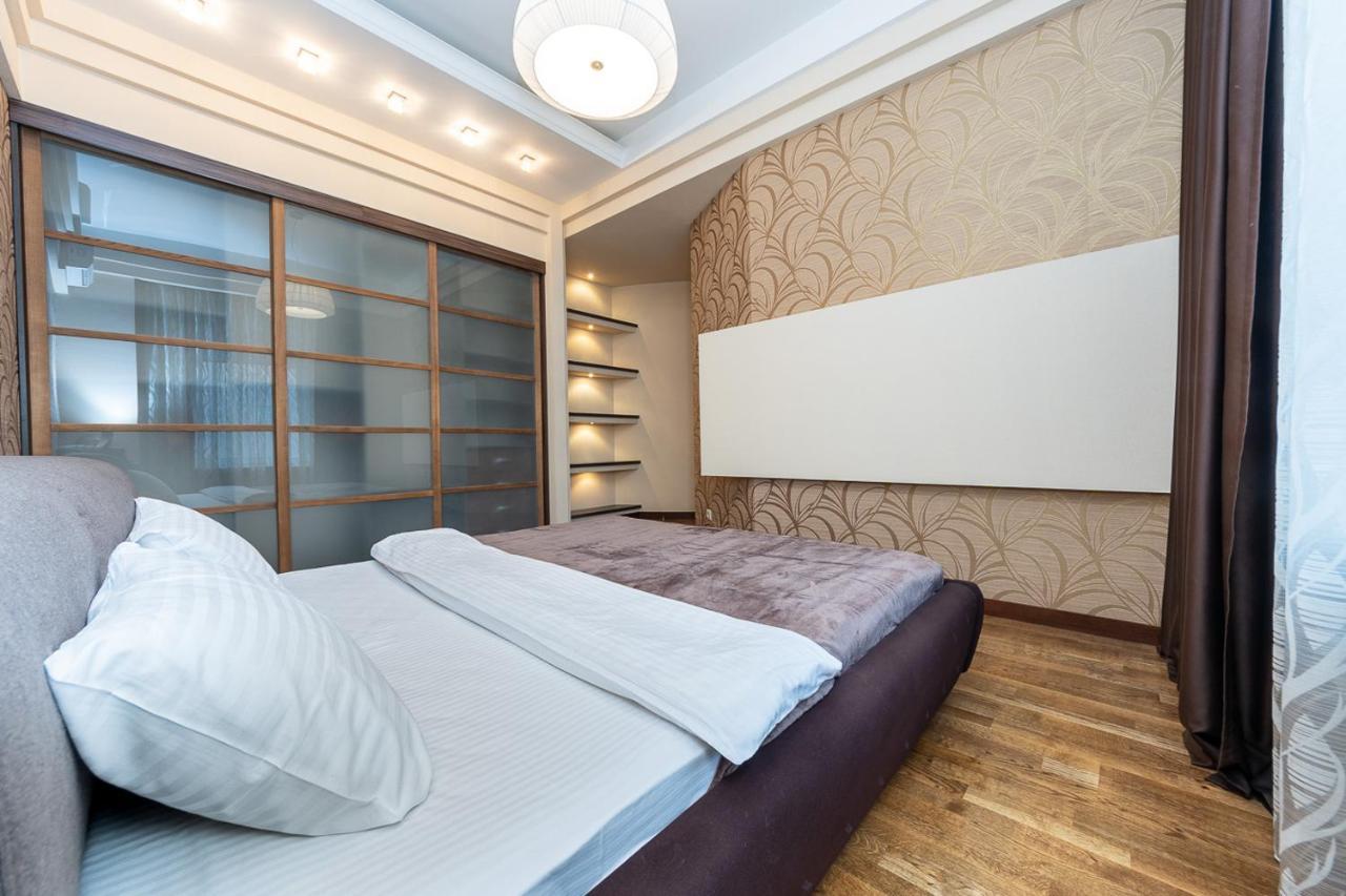 Apartments On Besarabka Київ Екстер'єр фото