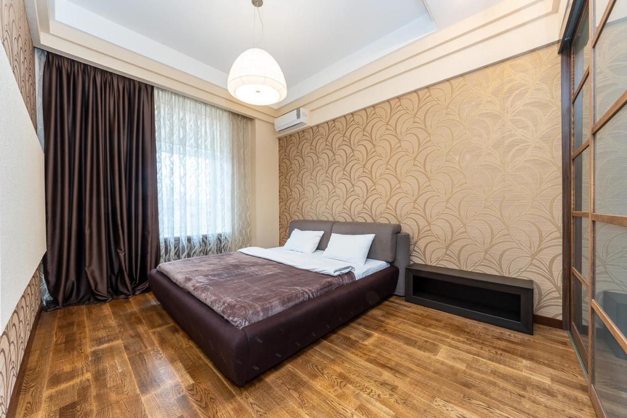 Apartments On Besarabka Київ Екстер'єр фото